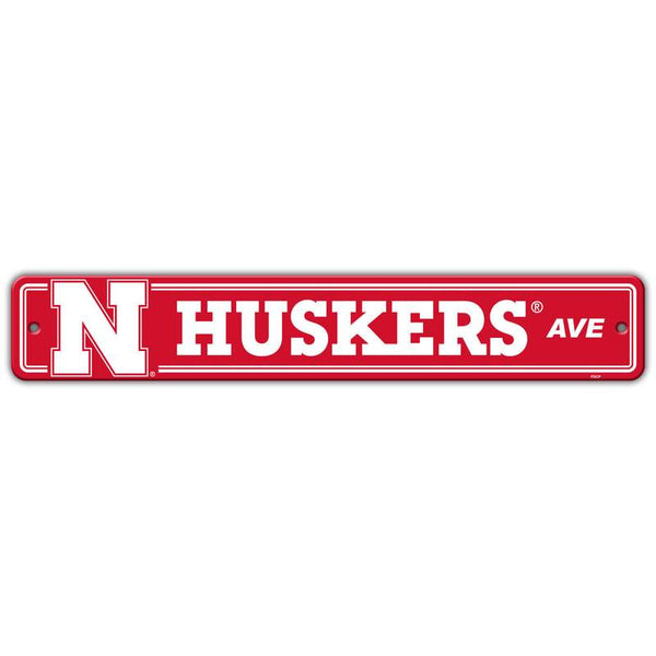 Fan Creations Nebraska Cornhuskers Sign Wood 12 Inch Round State Design
